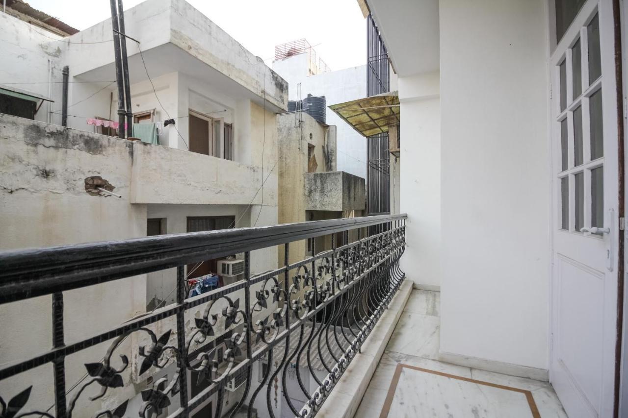 Under My Roof Green Park New Delhi Exterior foto